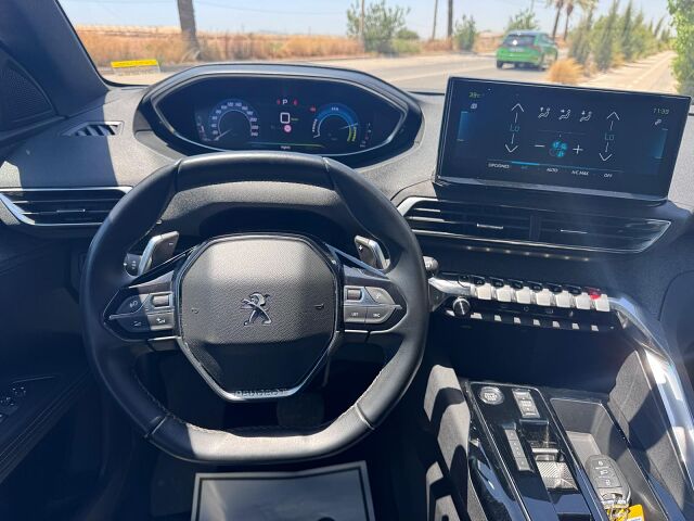 PEUGEOT 3008 ALLURE 1.6 PHEV AUTO SPANISH LHD IN SPAIN 26000 MILES SUPERB 2023